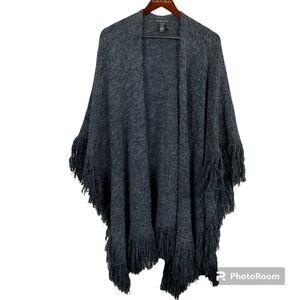 Do Everything In Love Gray Poncho OS Open Front Sweater Acrylic Warm Cozy Boho